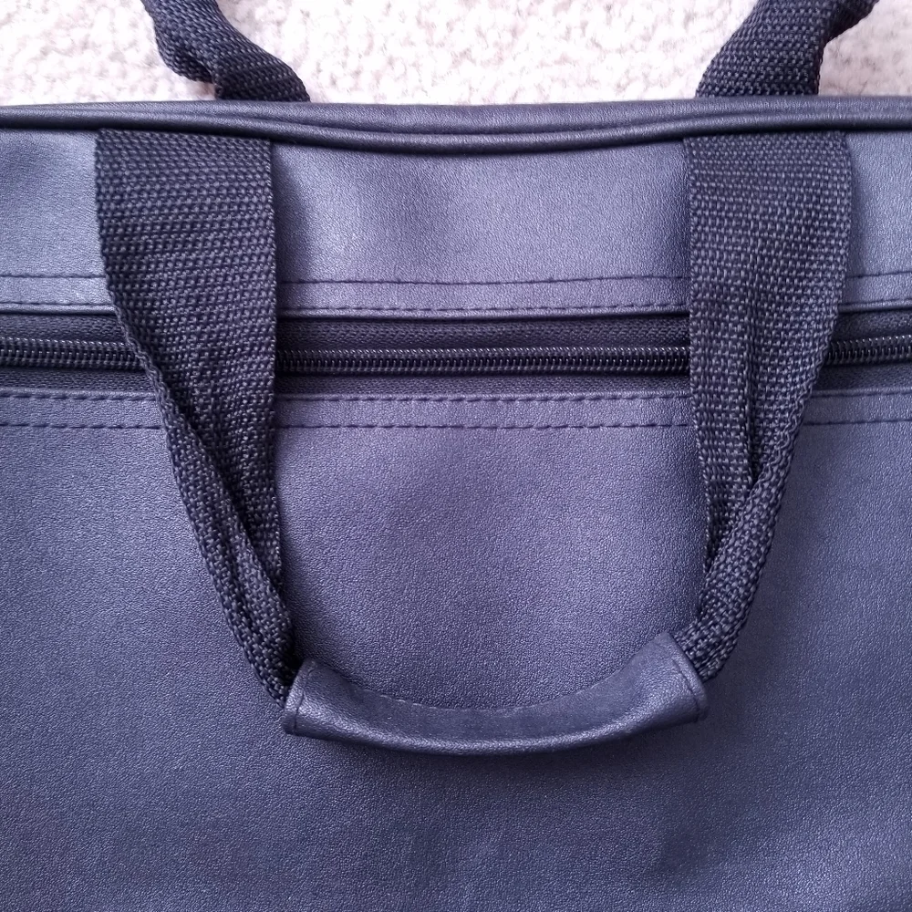 Leather Buckled Academic Messenger Shoulder Bag - Picture 5 of 16